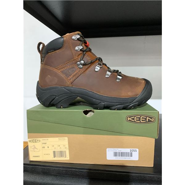 Keen Pyrenees Women's Hiking Boot (size 8)