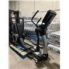 Image 3 : Life Fitness Discover 95XS Elliptical Crosstrainer