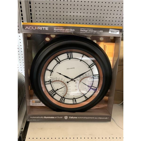 AcuRite Indoor / Outdoor Illuminated LED Clock With thermostat & Hygrometer