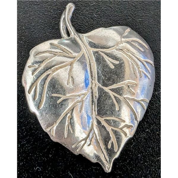 Silver 1.86G Leaf Pendant, Suggested Retail Value $40