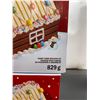 Image 2 : Kit Kat Holiday Cabin Kit  2x829g Lot of 2
