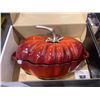 Image 2 : Staub Cast Iron Tomato Cocotte