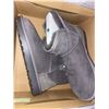 Image 1 : Kirkland Womens Grey Boots Size 8