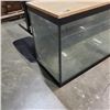 Image 2 : LARGE TANK 5' X 18" X 26" TALL