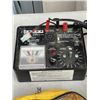 Image 2 : 2 BATTERY CHARGERS AND BOOSTER CABLES