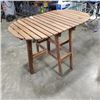 Image 1 : FOLDING WOOD PATIO TABLE