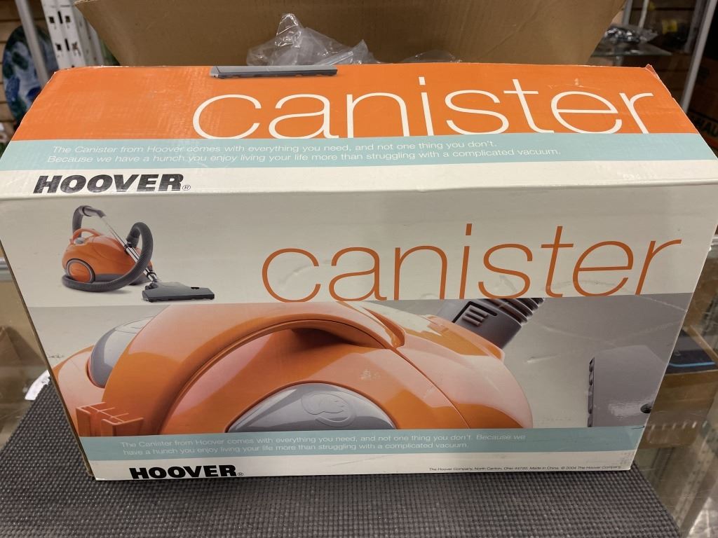 HOOVER CANISTER VACUUM