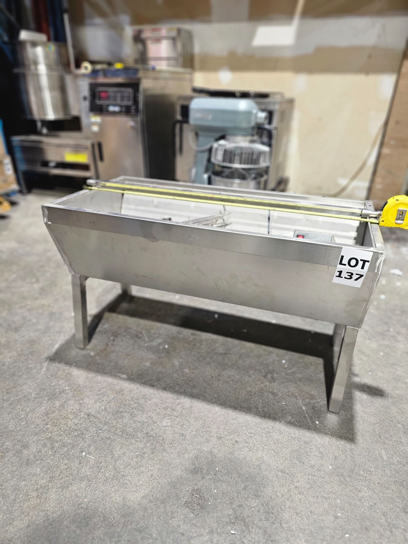 VEVOR Rotisserie Grill, 38-Watt BBQ Outdoor Pig and Lamb Spit Roaster, Charcoal Spit Roaster with 132 lbs. Capacity