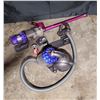 Image 1 : Dyson Vacuums