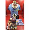 Image 1 : Box Of Vintage Expo 86 Collectibles