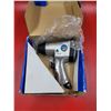 Image 2 : Campbell Hausfeld 1/2" Impact Wrench
