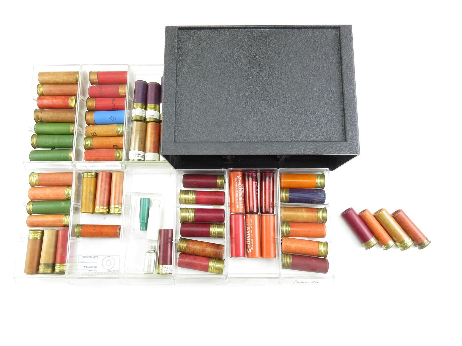 COLLECTIBLE ASSORTED SHOT SHELL / PRIMED SHOT SHELL HULLS AND FLARES LOT