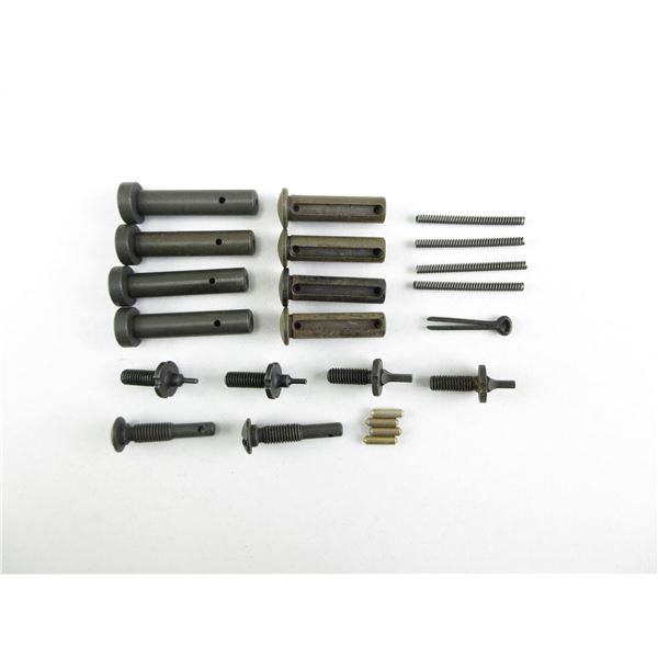 CANADIAN MILITARY C7 / AR 15 PARTS LOT