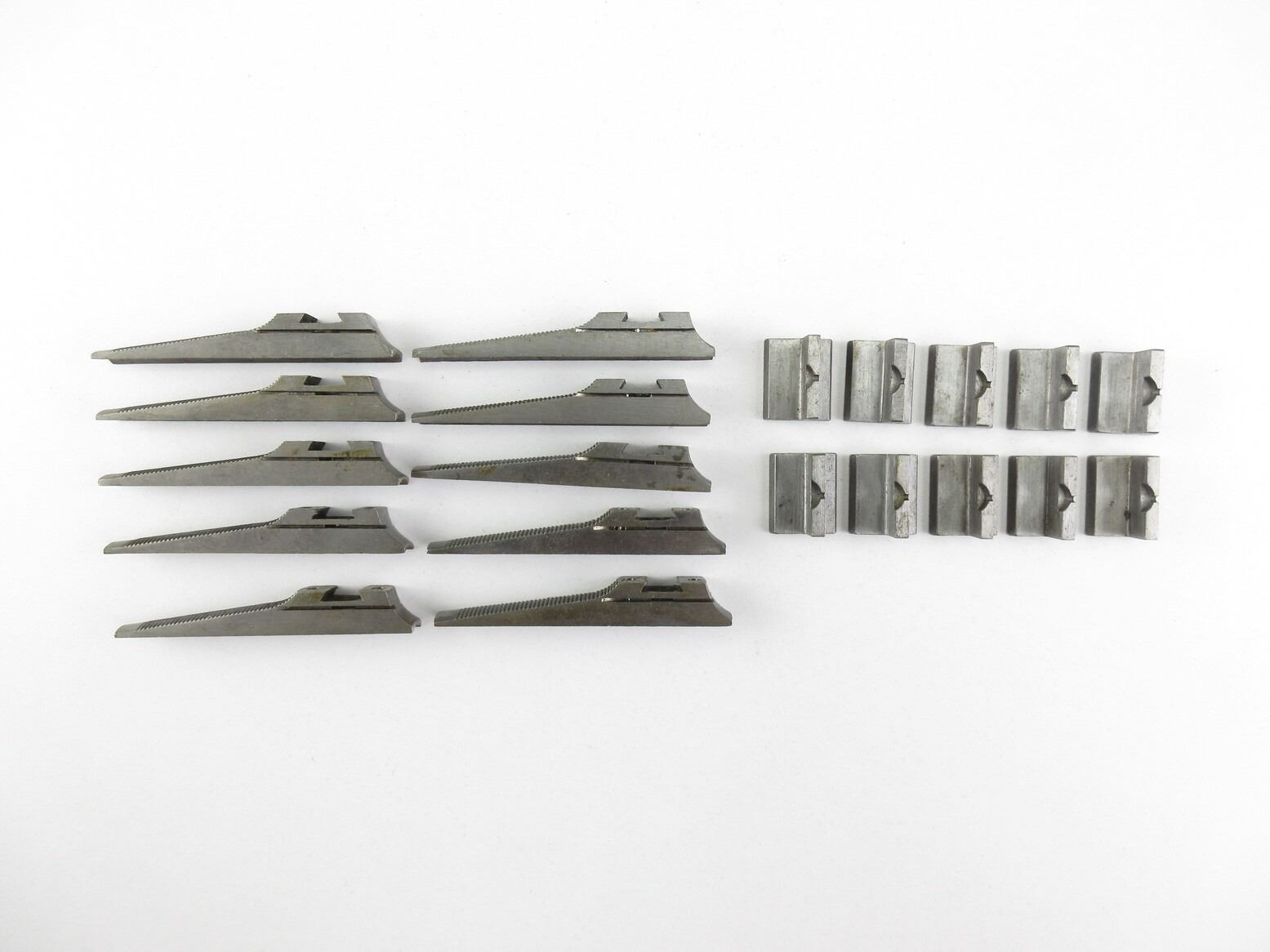 M981 Open Rear Ramp M98 SPORTING RIFLE FRONT SIGHT RAMPS AND REAR SIGHTS LOT