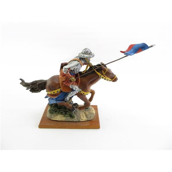 MEDIEVAL KNIGHT ON HORSE FIGURINE
