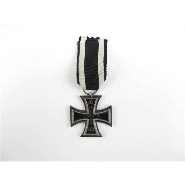 WWI GERMAN MILITARY IRON CROSS MEDAL
