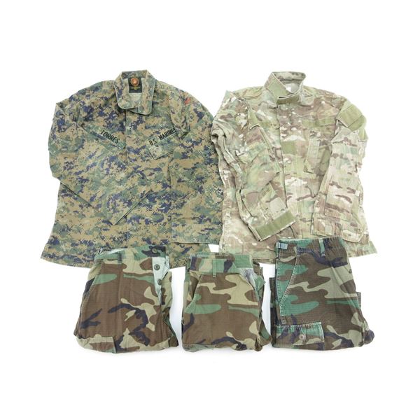 U.S. MILITARY UNIFORM CLOTHING LOT