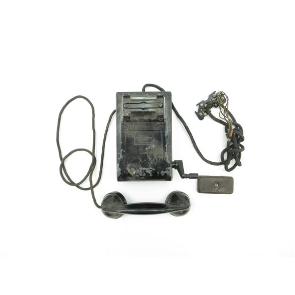 U.S. MILITARY TELEPHONE SET