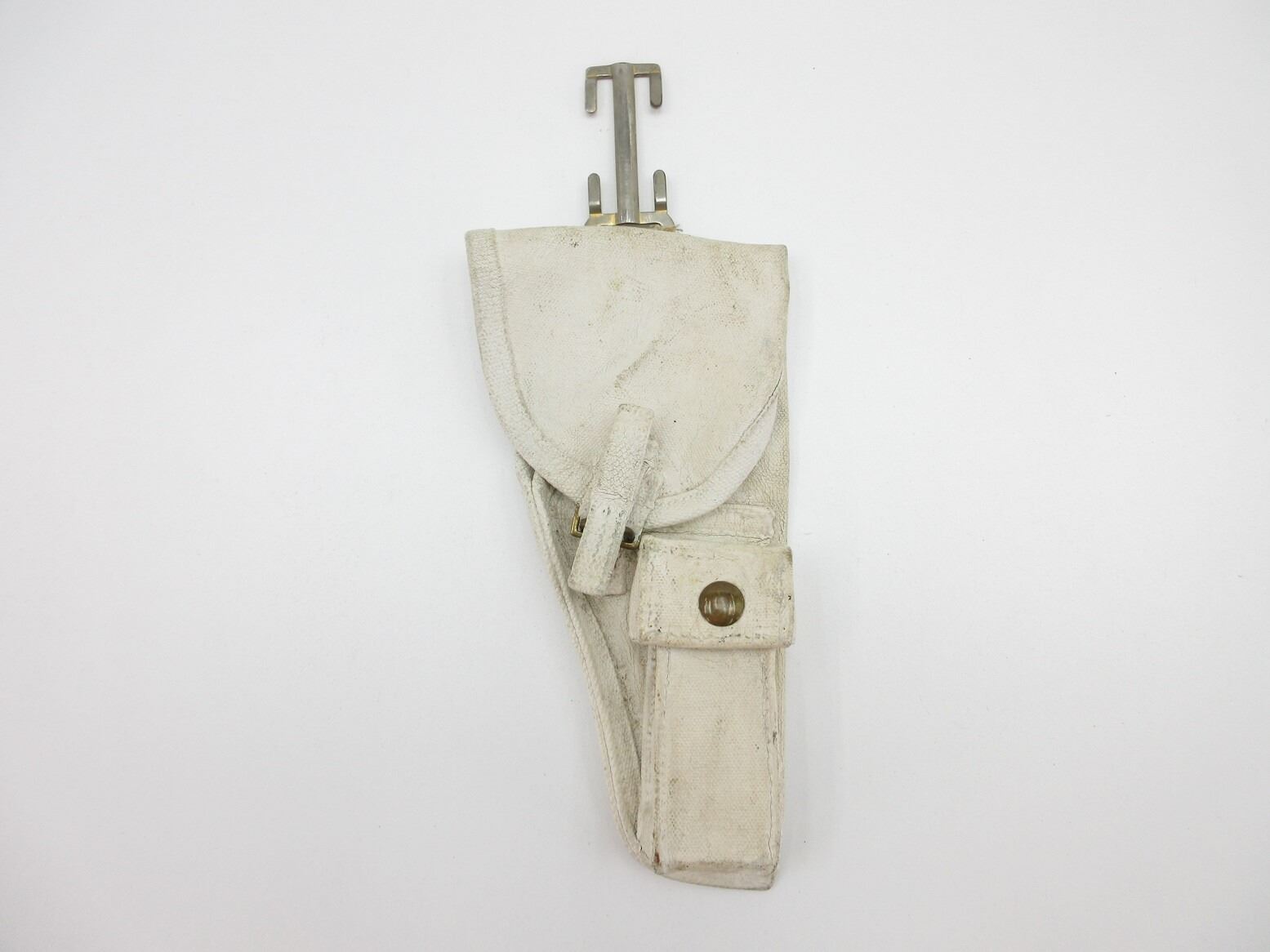 Canadian Pattern 51 CANADIAN MILITARY 51 PATTERN HOLSTER - Switzer's Auction & Appraisal ...