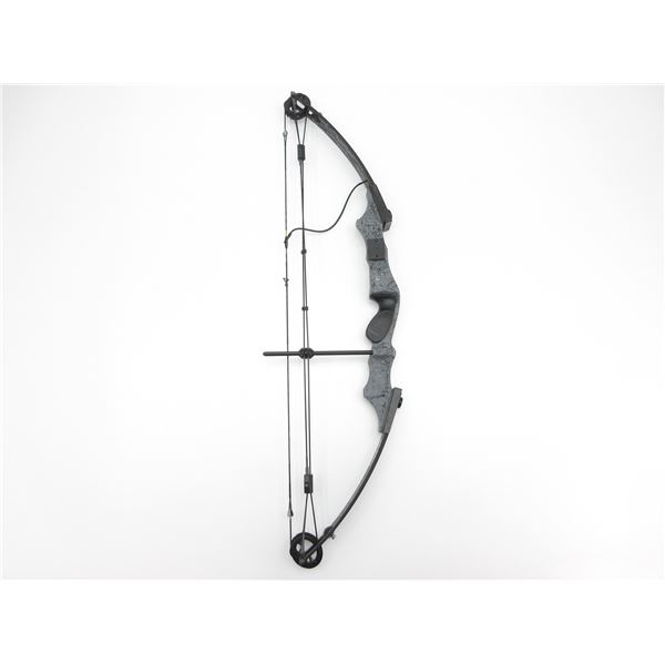 MCPHERSON RH COMPOUND BOW LOT