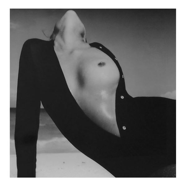 Richard Avedon - Lauren Hutton, Great Exuma, the Bahamas, October 1968.