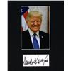 Image 1 : 45th and 47th US President Donald Trump autograph (1946-).