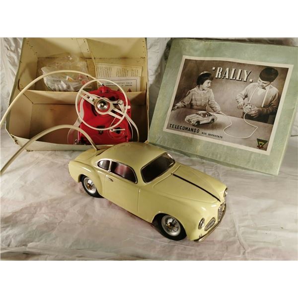 Tin Toy 1950's VENTURA-Italy ALFA ROMEO "ALFONA".