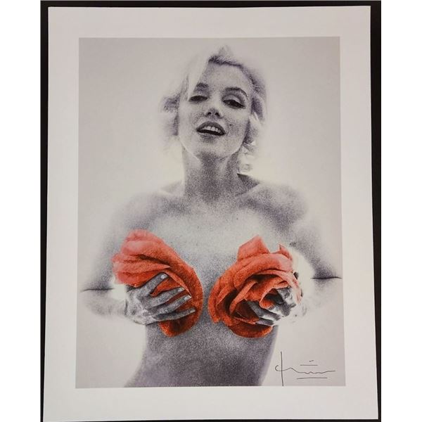 Photographer: Bert Stern, Marilyn Monroe with roses.