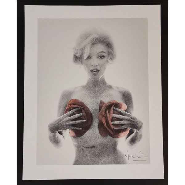 Photographer: Bert Stern, Marilyn Monroe with roses.