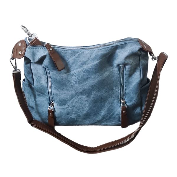 Brand new Demin effect mutli metal zip shoulder bag,