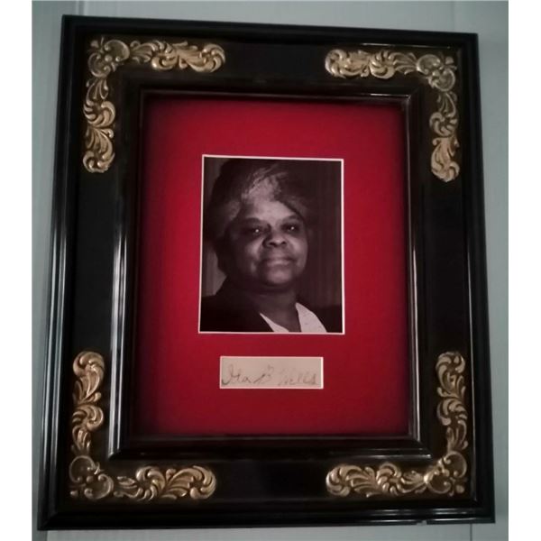Ida B Wells signature 1862-1931.