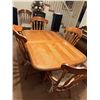 Image 2 : Table 6 chairs  and leaf