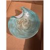 Image 1 : Plus decorative bowl