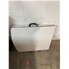 Image 2 : Folding table