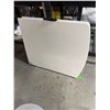 Image 1 : Folding table