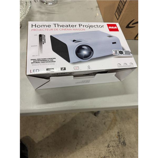 Home theater projector R