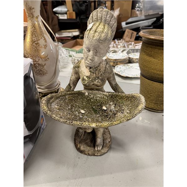 Garden decor