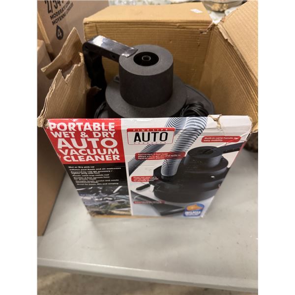 Portable auto vacuum