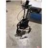 Image 1 : Drive walker