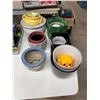 Image 1 : Planter pots