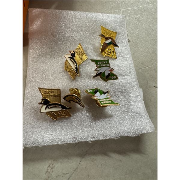 Ducks Unlimited lapel/hatpins