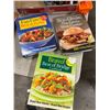 Image 1 : Set of three slow cooker cookbook