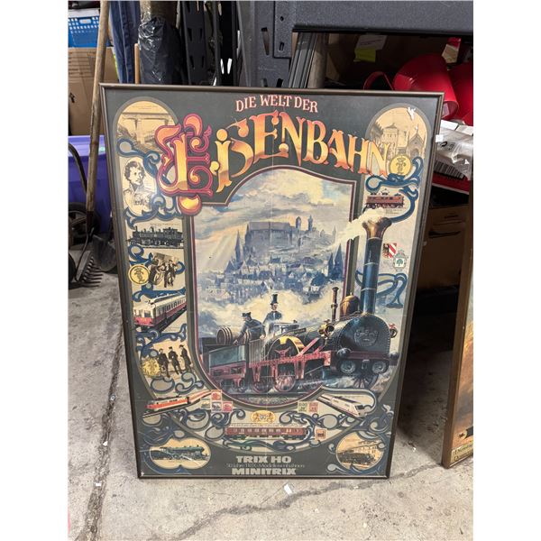 Framed poster, Glass has cracked