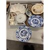 Image 1 : Serving dishes Wedgewood, Delft, etc.