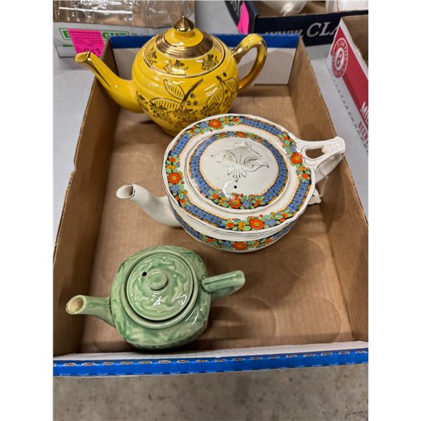 Alfred Meakin and other teapots