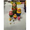 Image 1 : Nesting dolls