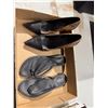Image 1 : Shoe size 39