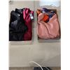 Image 1 : Dresses medium, and one large