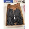 Image 1 : Tops size medium