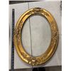 Image 1 : Oval ornate frame
